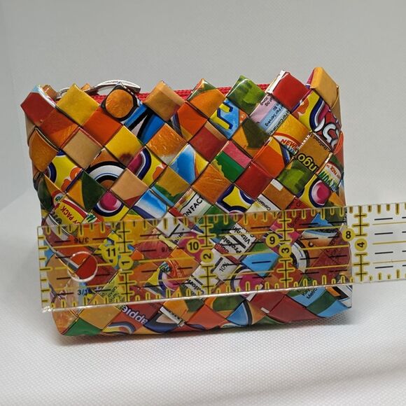 Candy Wrap Coin Purse Weave Bag Nestle Wrapper Coin Bag With Zipper 4" X 3" - Picture 3 of 4